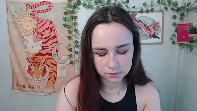 VeryVeryVeryShy  online show from 05.27.26