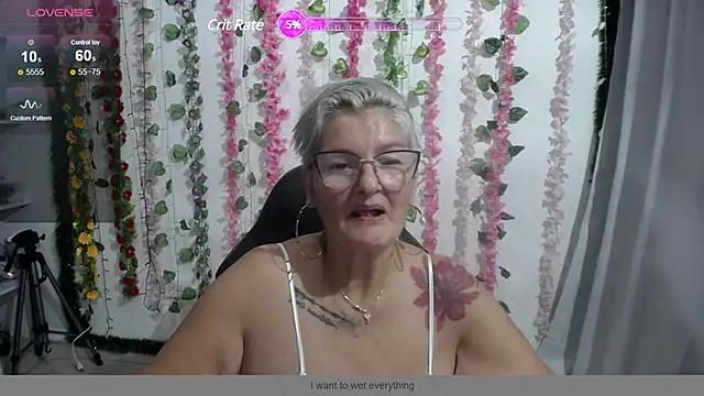 bety-cum2 online show from 01.13.25