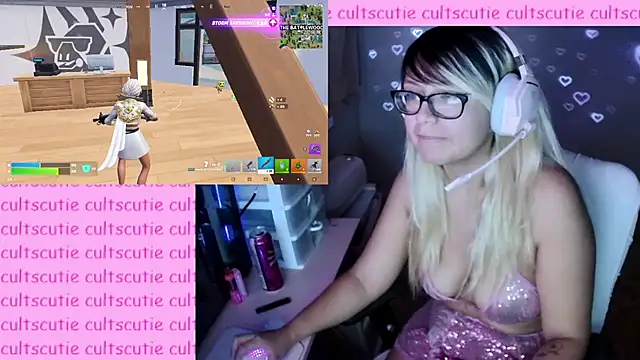 cultscutie online show from 07.26.26