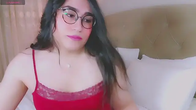 Snapshot of MERA_arab chatting on 10.10.25 MERA arab online show from 10.10.25