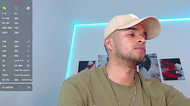 Snapshot of Bigcock_21cm_ chatting on 12.04.24 Bigcock 21cm online show from 12.04.24