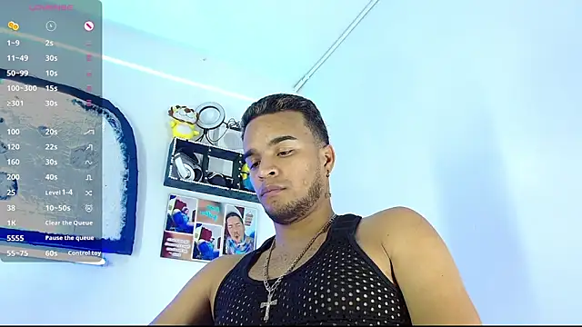 Snapshot of Bigcock_21cm_ chatting on 01.27.25 Bigcock 21cm online show from 01.27.25