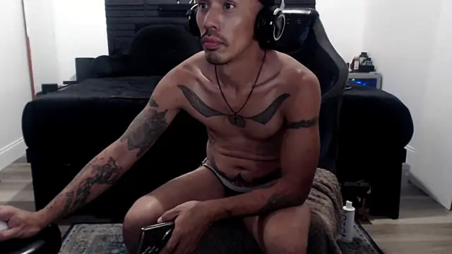 inc25cbxh online show from 04.17.26