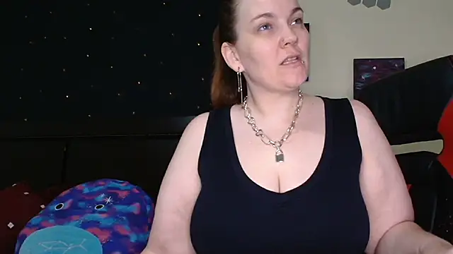 ToxicLilly online show from 12.16.25