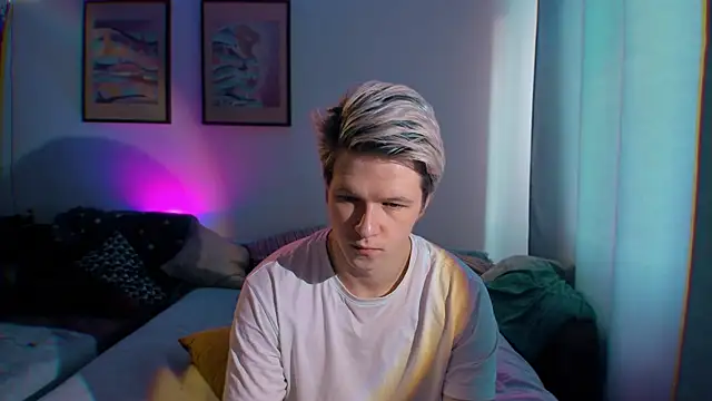 Breston Sweet online show from 09.17.25