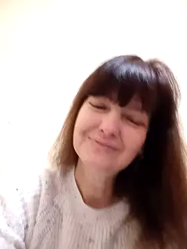 Snapshot of TiAmorre chatting on 01.10.25 TiAmorre online show from 01.10.25