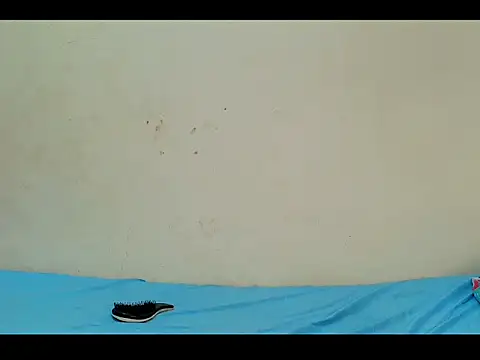 Snapshot of Karol_naughty chatting on 05.18.26 Karol naughty online show from 05.18.26