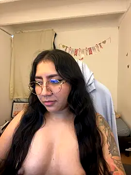 K A T online show from 10.04.25