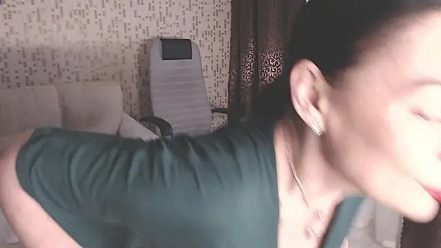 Snapshot of BelovedLady chatting on 10.30.25 BelovedLady online show from 10.30.25