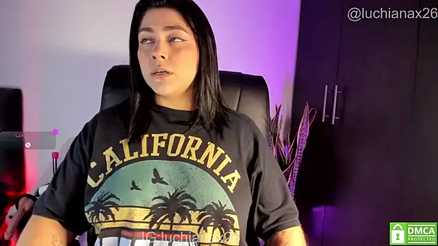 lucy26  online show from 04.10.26