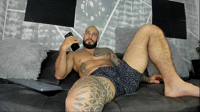 leonidas 18k online show from 04.01.26