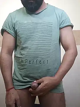 Snapshot of mahi-singh43 chatting on 12.04.24 mahi-singh43 online show from 12.04.24