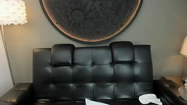 Snapshot of miss_sharlotte18 chatting on 02.18.25 miss sharlotte18 online show from 02.18.25