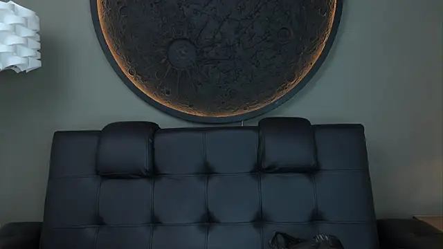 Snapshot of miss_vaiolette chatting on 10.24.25 miss vaiolette online show from 10.24.25