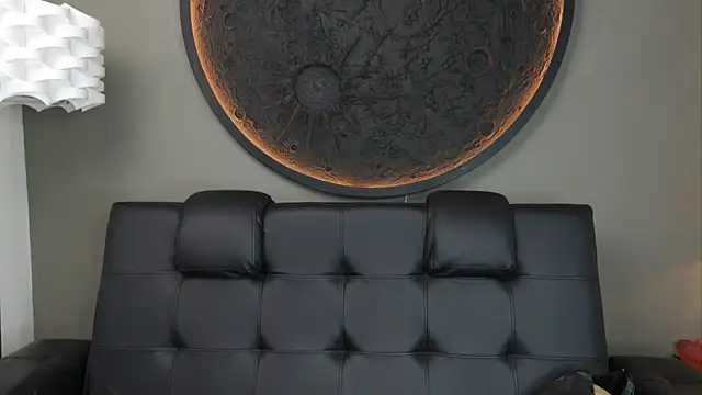 Snapshot of miss_vaiolette chatting on 11.13.25 miss vaiolette online show from 11.13.25