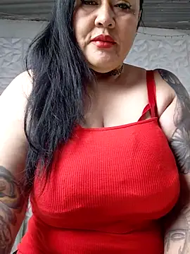 Snapshot of kittyhotass1 chatting on 09.27.25 kittyhotass1 online show from 09.27.25