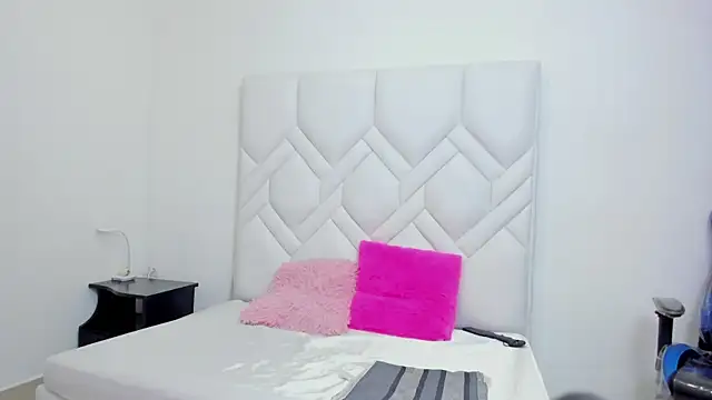 Mature Hard online show from 01.13.25