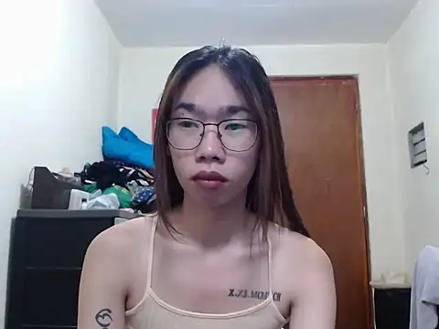 Snapshot of AsianFuckBuddies chatting on 10.10.25 AsianFuckBuddies online show from 10.10.25