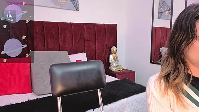 Snapshot of SALOME_F0X_ chatting on 05.03.26 SALOME F0X online show from 05.03.26
