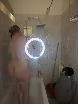 callmelouve online show from 01.30.25