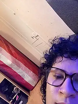 callmelouve online show from 09.20.25