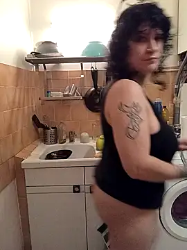 callmelouve online show from 11.23.25