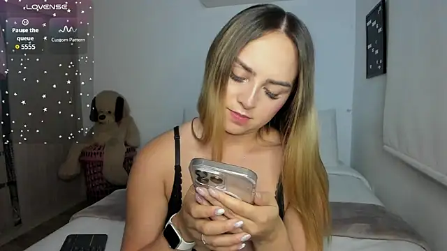 sophi mooreno online show from 02.01.26