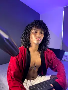 Lucas eevans online show from 09.10.25