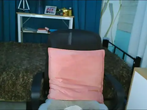 Laura yourhottestbabe123 online show from 05.16.26
