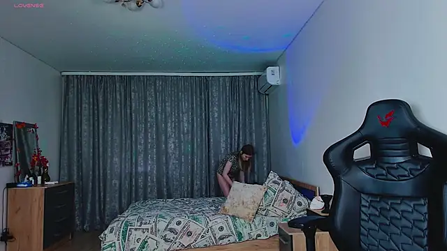  whiteprincess online show from 11.07.25