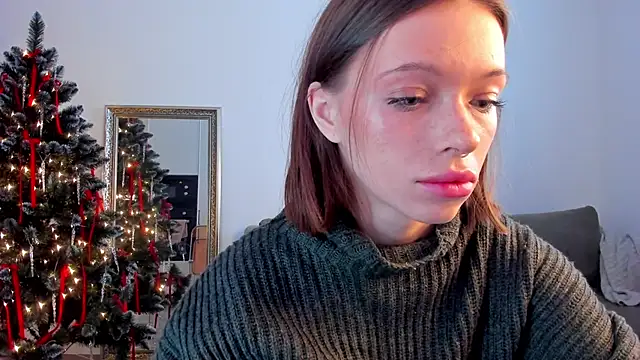 Snapshot of Kossie_ chatting on 12.19.24 Kossie  online show from 12.19.24
