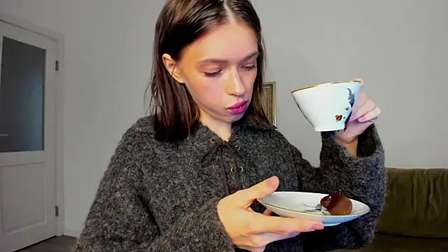 Snapshot of Kossie_ chatting on 11.06.25 Kossie online show from 11.06.25