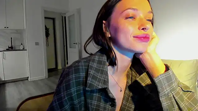 Snapshot of Kossie_ chatting on 12.13.25 Kossie online show from 12.13.25