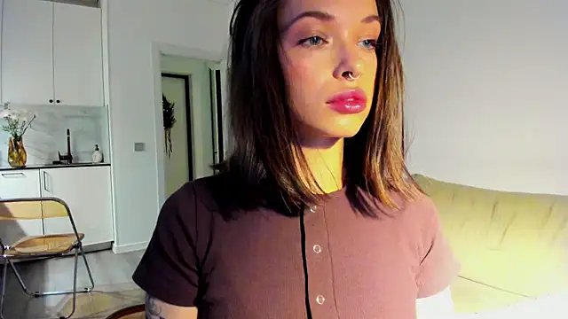 Snapshot of Kossie_ chatting on 12.14.25 Kossie online show from 12.14.25