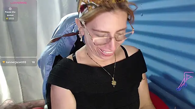Chayla Ruiz online show from 05.17.26