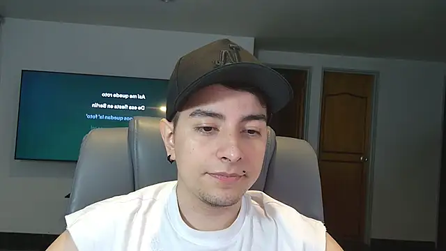 Jhoan saenz online show from 11.15.25