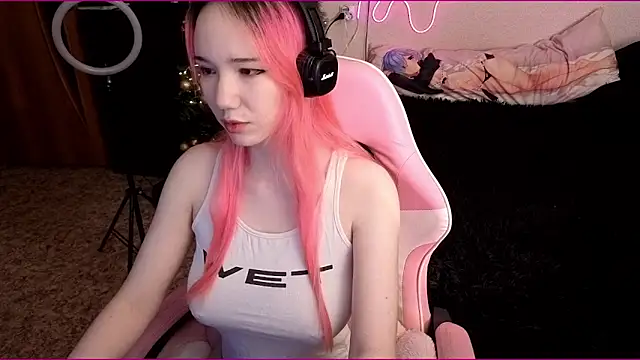 Maya Viola online show from 01.11.26