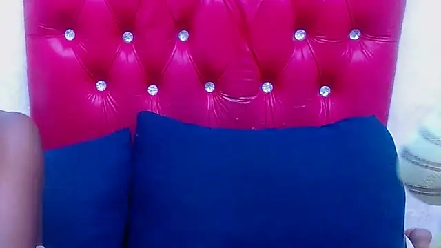 XSCARLETQUEENXX online show from 02.05.26