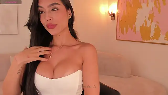 JadeEvansX online show from 04.12.26