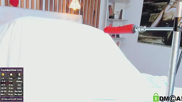 emma liz  online show from 02.18.25