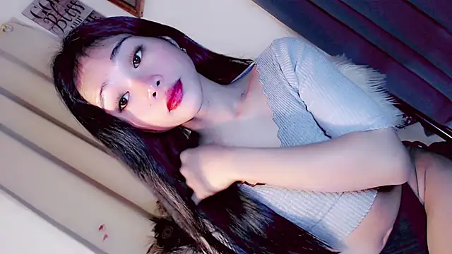 amomentoflust69 online show from 02.07.26