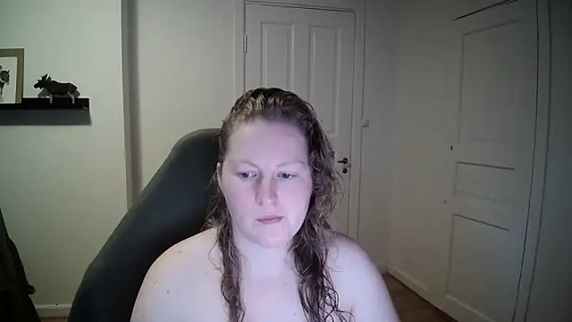 Girlnina-1995 online show from 12.31.24