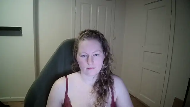 Girlnina-1995 online show from 02.17.25