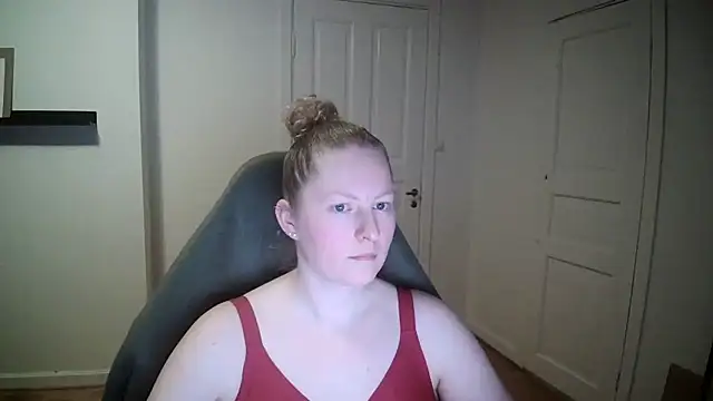 Girlnina-1995 online show from 02.26.25