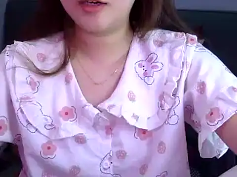 Bee 2k online show from 04.15.26