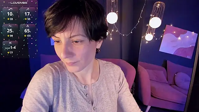 Snapshot of LorenDaze chatting on 01.16.25 LorenDaze online show from 01.16.25