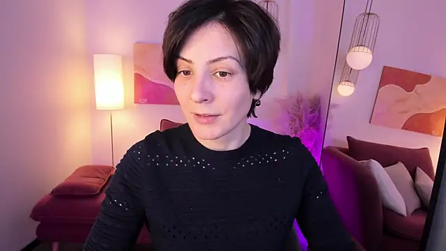 Snapshot of LorenDaze chatting on 11.29.25 LorenDaze online show from 11.29.25