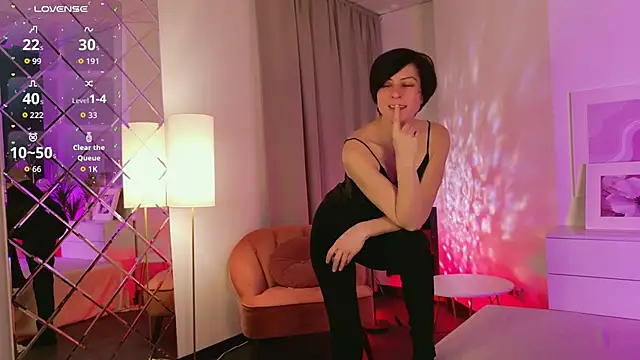 Snapshot of LorenDaze chatting on 02.04.26 LorenDaze online show from 02.04.26