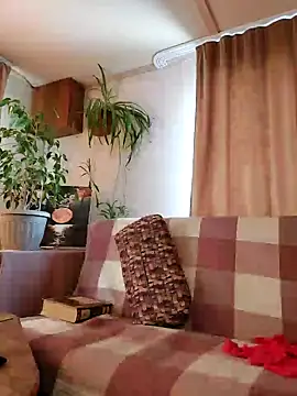 Snapshot of IrmaRose chatting on 02.04.25 IrmaRose online show from 02.04.25