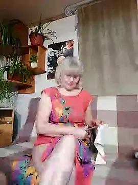 Snapshot of IrmaRose chatting on 02.28.25 IrmaRose online show from 02.28.25